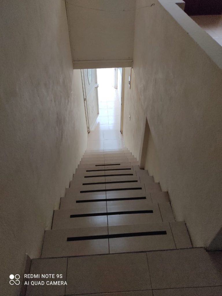 6efcdee0-5df3-4cc3-a9d6-b8f97e173558