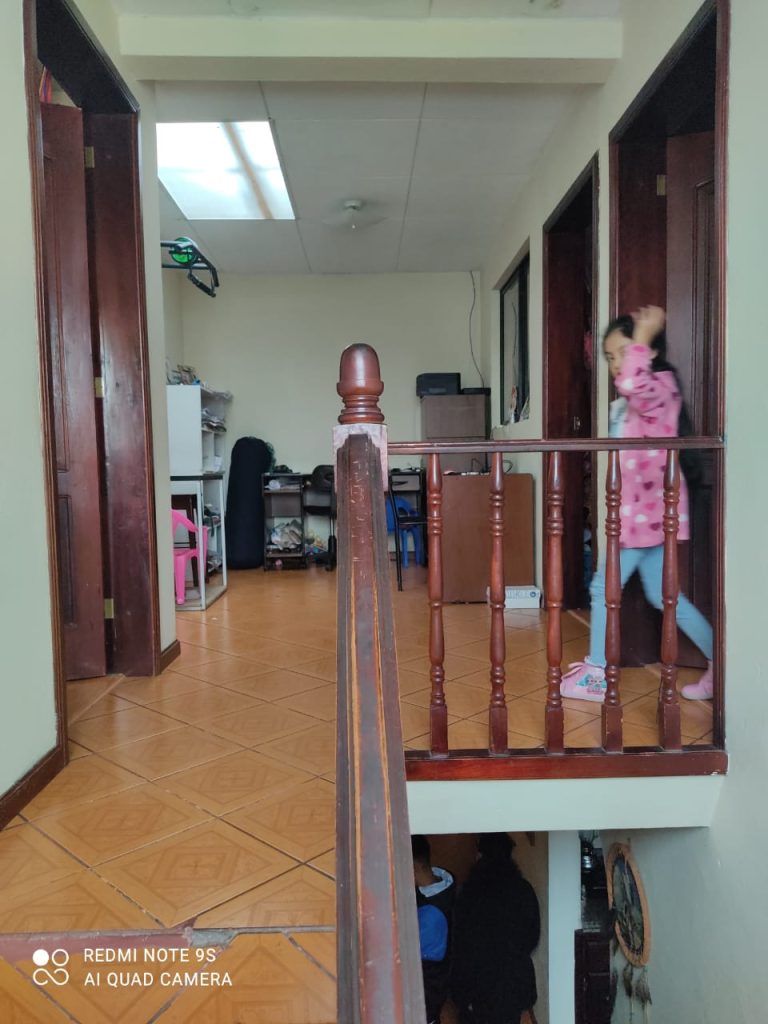 e9fb3c9a-97cf-43bd-aa20-fffe9ebb45ae