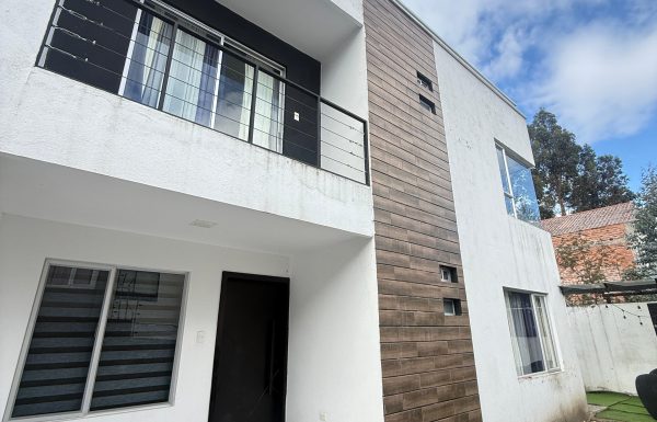 CASA EN RENTA